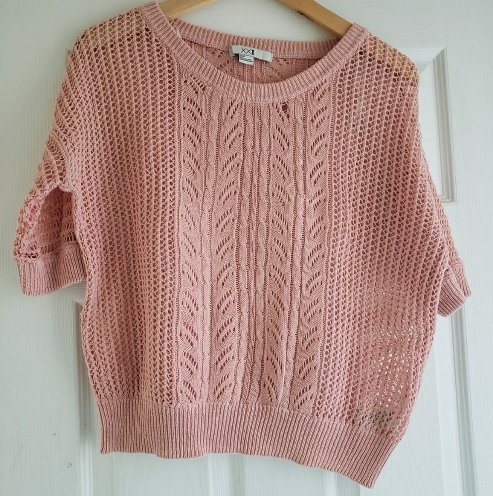🎽Forever 21 Knitted Sweater